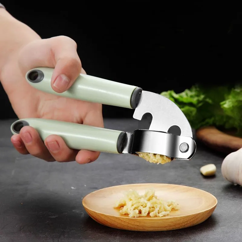 Hot selling 2023  High Quality Accept Custom Manual Garlic Squeezer Peeler Garlic press crusher garlic press crusher set