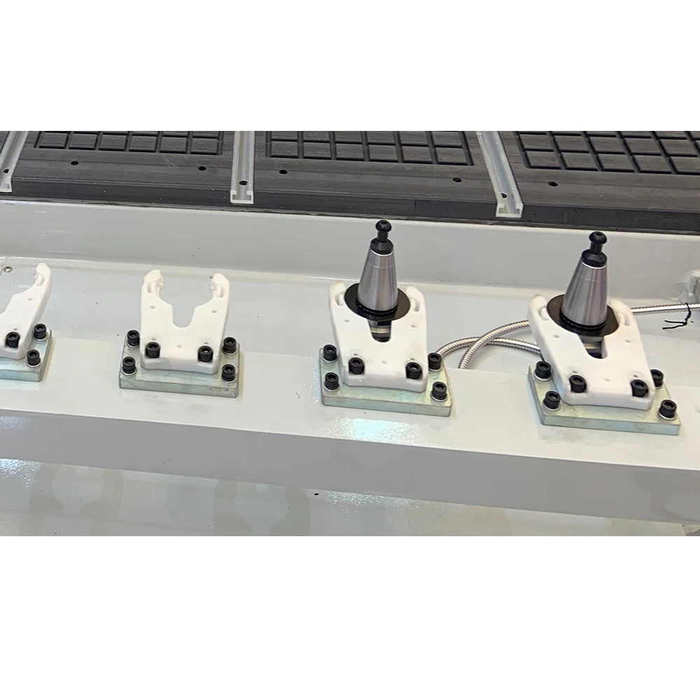 Automatic Tool Change Spindle Tool Clamp Jaws ISO20 ISO25 ISO30 BT30 NBT30 BT40 HSK63F HSK32 HSK40 CNC Tool Holder Fixture