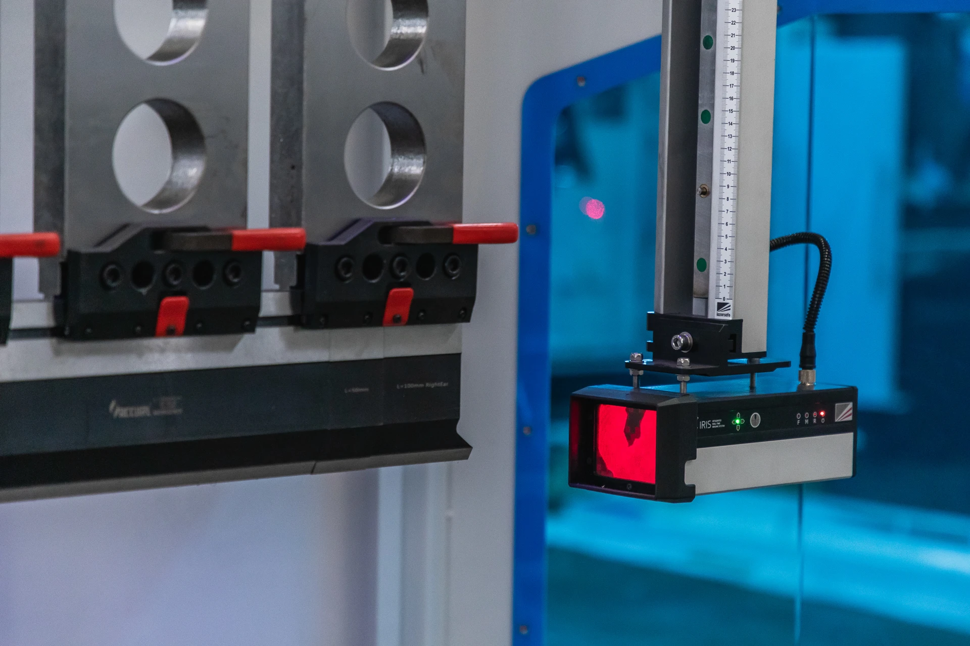 ACCURL CNC Press Brake bending machine press brake global supplier