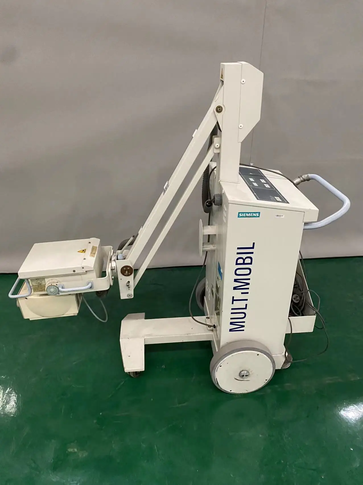 Used Siemens Mobile X-ray for sale