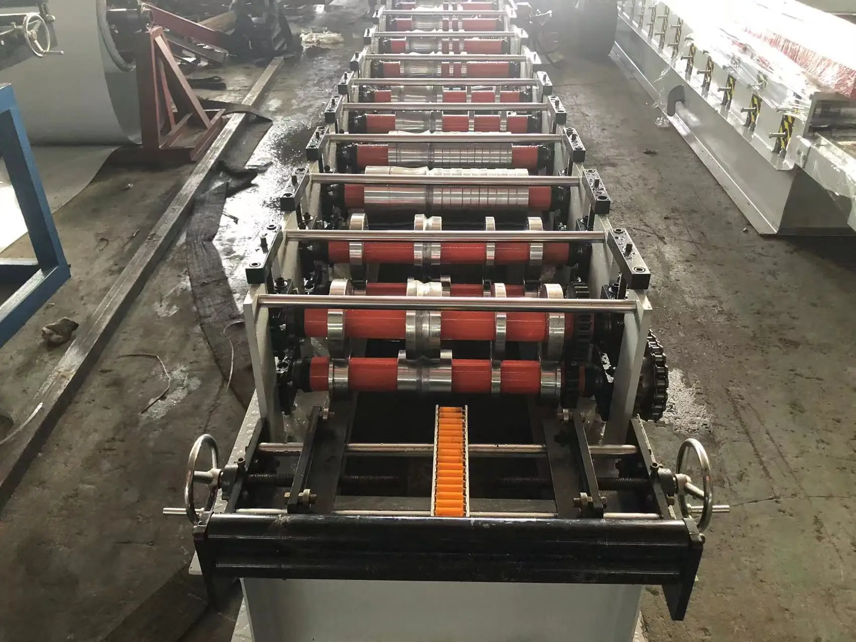 used metal roof seamless rainwater gutter manufacturing machine