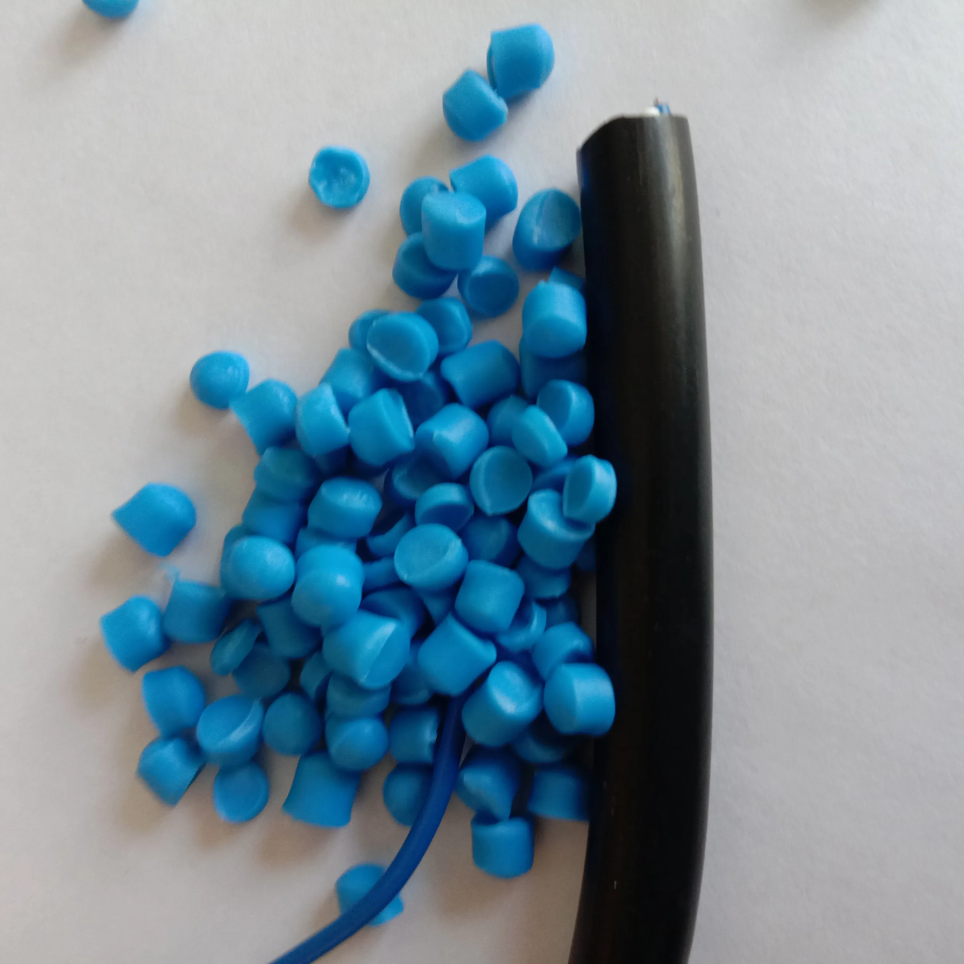 Wholesale Polypropylene Raw Material Plastic Compound PVC Granules for molding