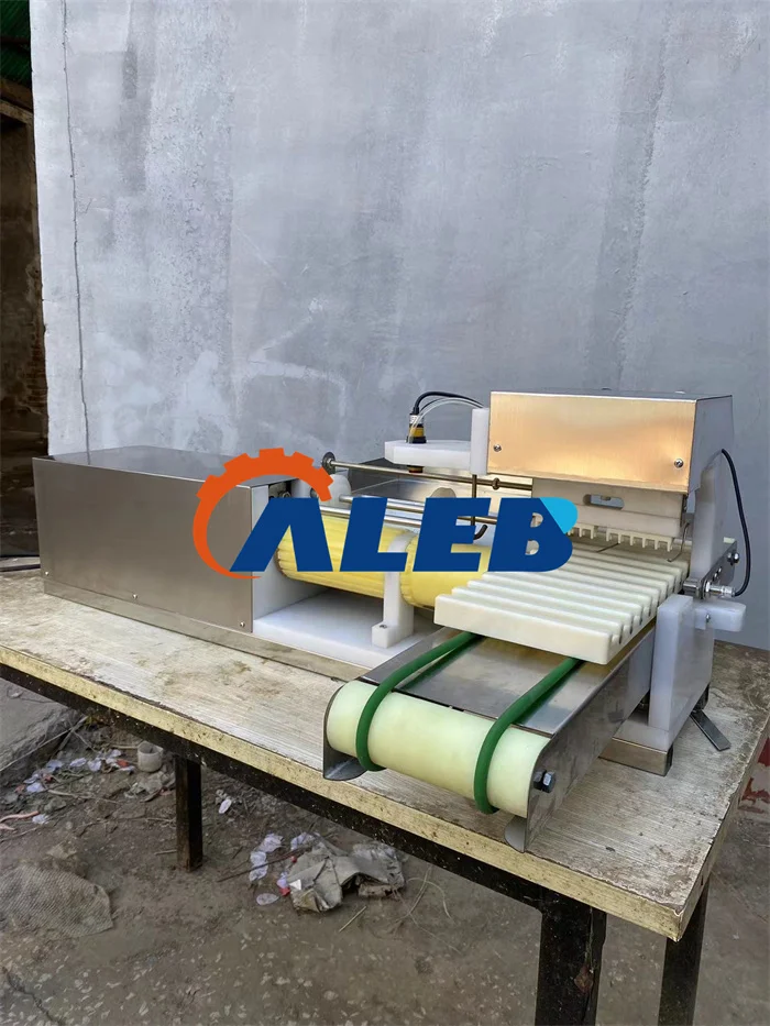 Multifunctional Meat skewer equipment Automatic string threading machine