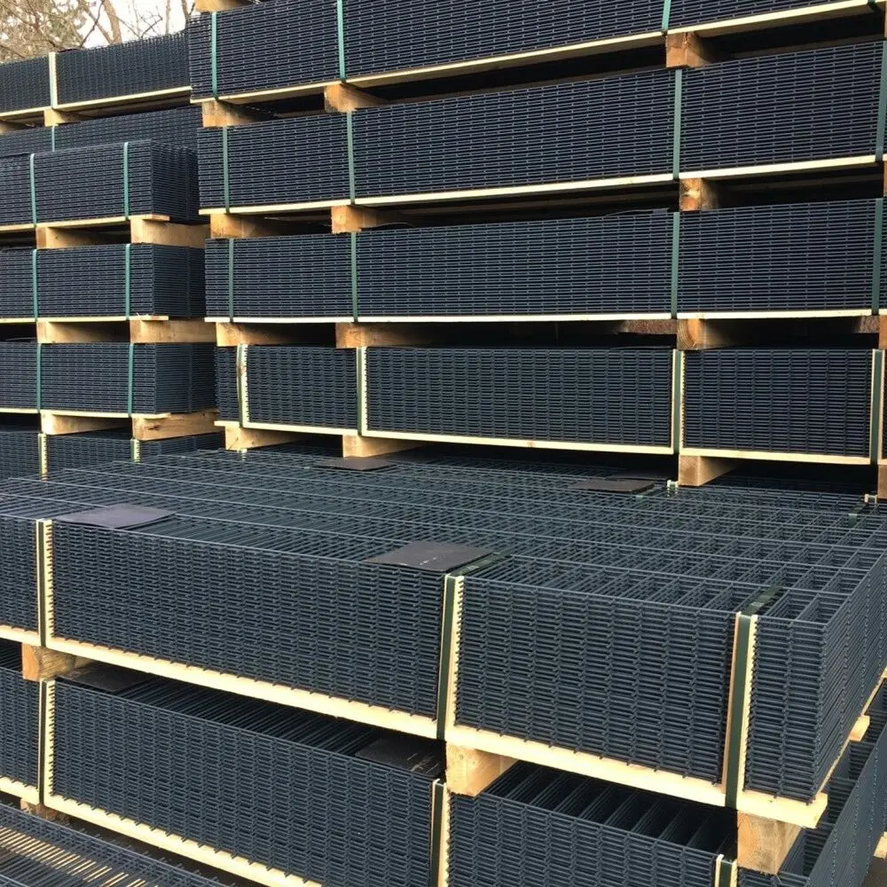 Anping Factory Galvanized Painted 868 / 656 Wire Double Rod Mat Fences