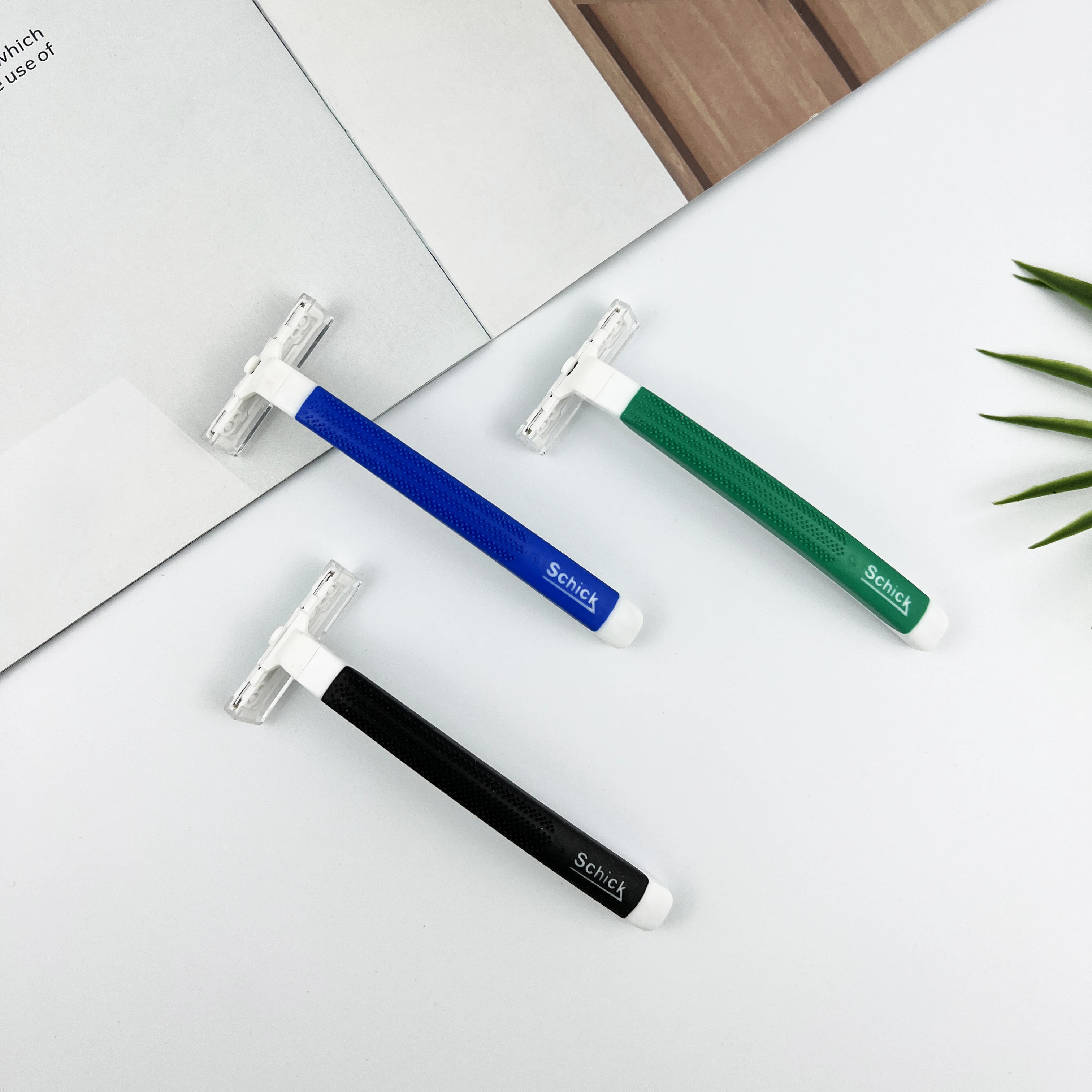 Hotel amenities Portable Shaving Razor Rubber Handle Safety Blade Face disposable hotel Razor