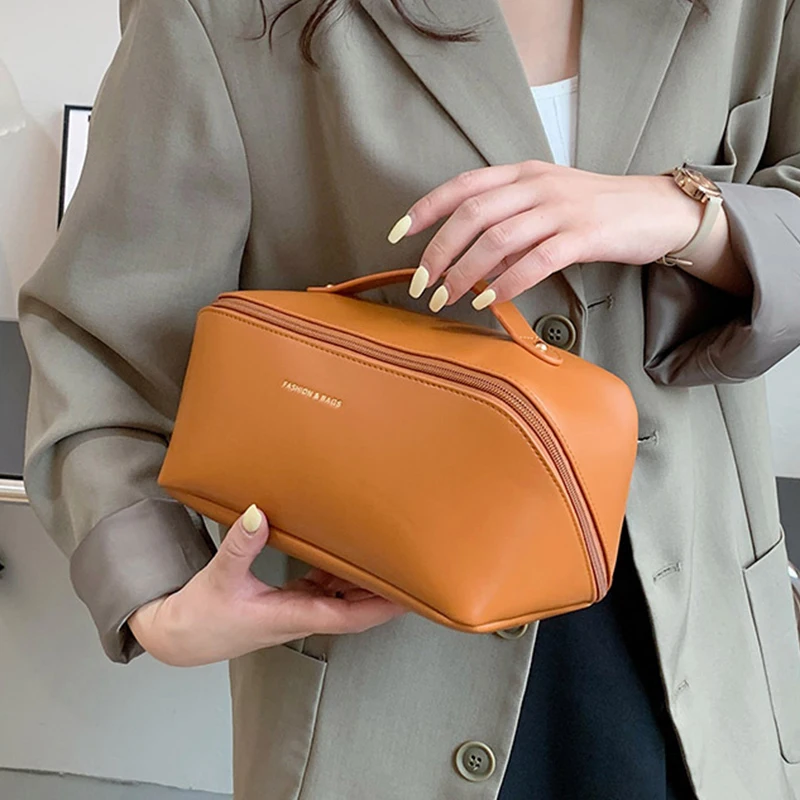 Promotional Hot Style Zipper Pillow pu leather Makeup Bag Pu Makeup Bag Travel Cosmetic Bag Make Up Pouches