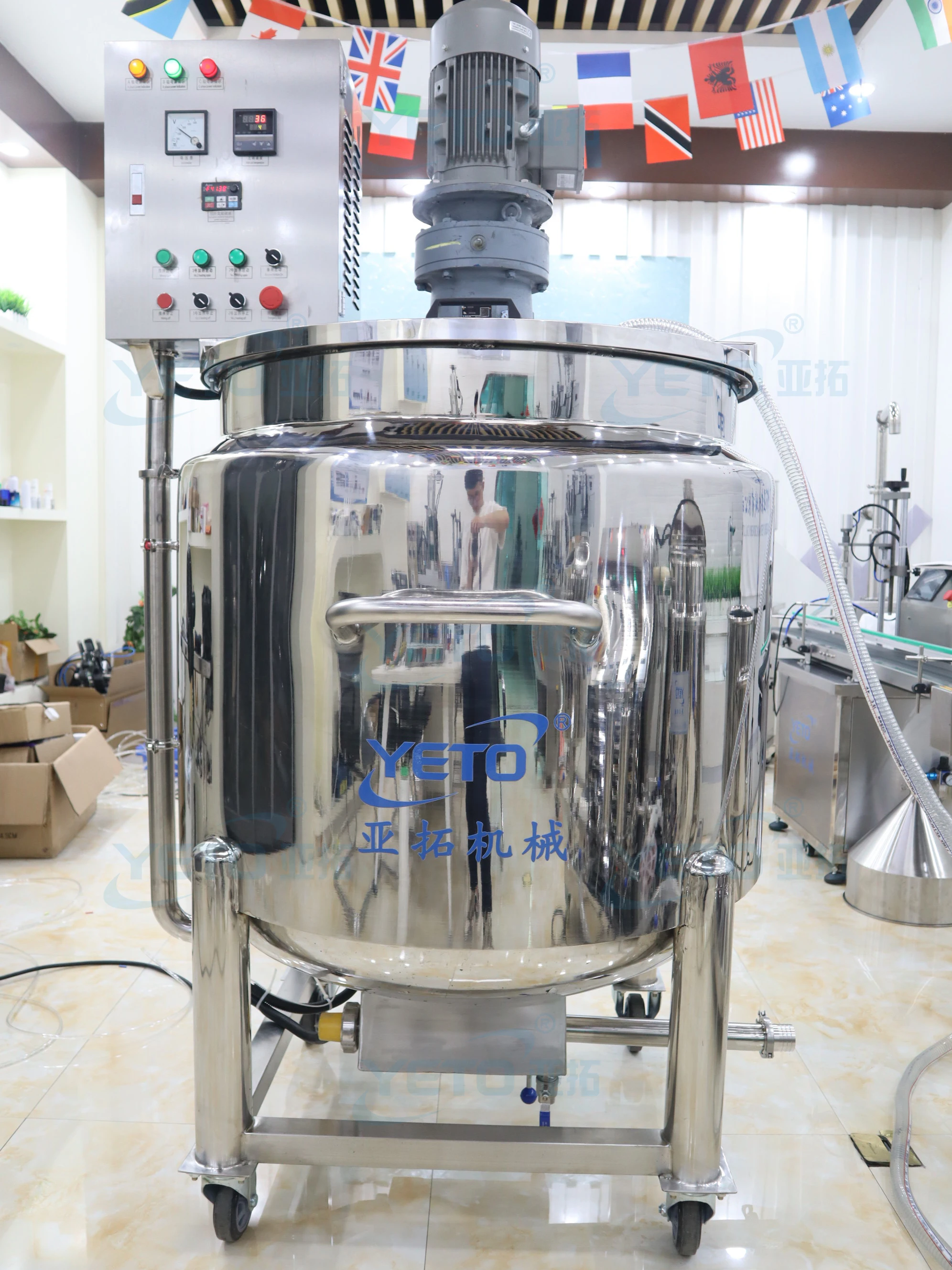 Cream Mixer Cosmetic Facial Cream Customized Various Stainless Steel Cosmetic Beverage Chemical Mixing Tank with Heater Agitator