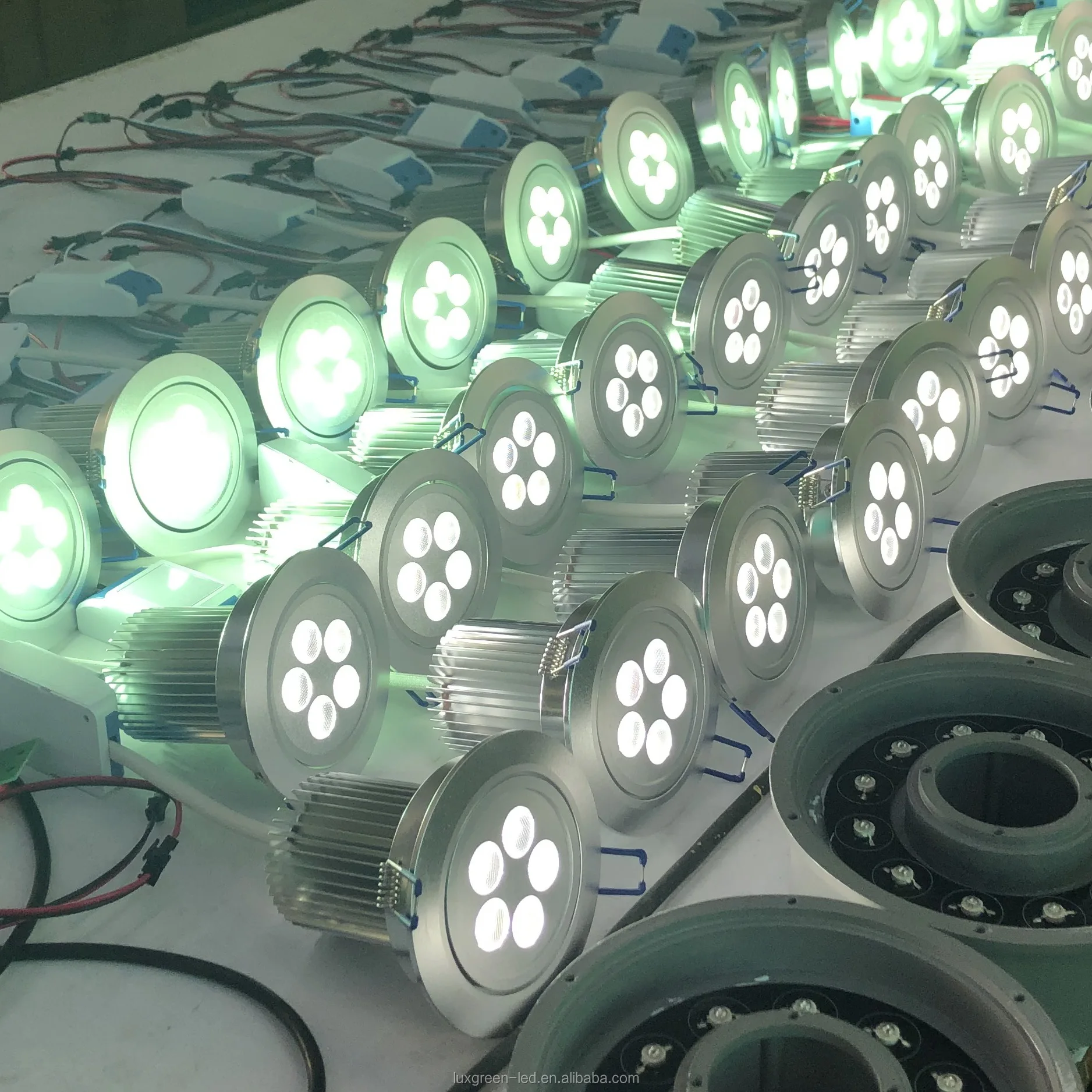 Round Recessed Led Panel Light Ceiling Downlight Wholesale Price Modern No Flickering Ultra Slim 3w 4w 6w 9w 12w 15w 18w 24w OEM