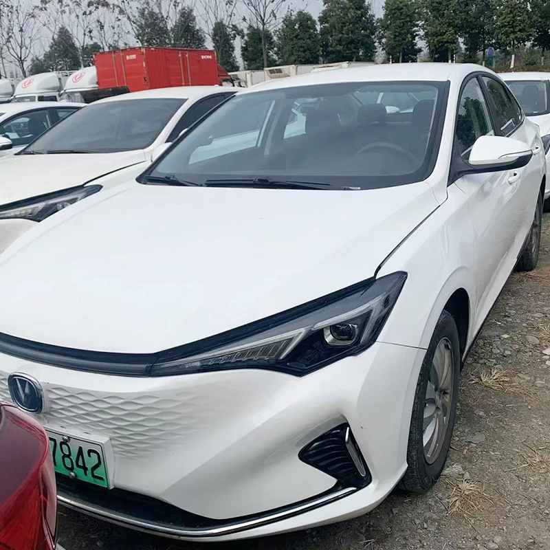 Changan Eado Ev 401km Endurance  2022 Used Car 163 Horsepower New Energy Vehicle Ev460 EADO