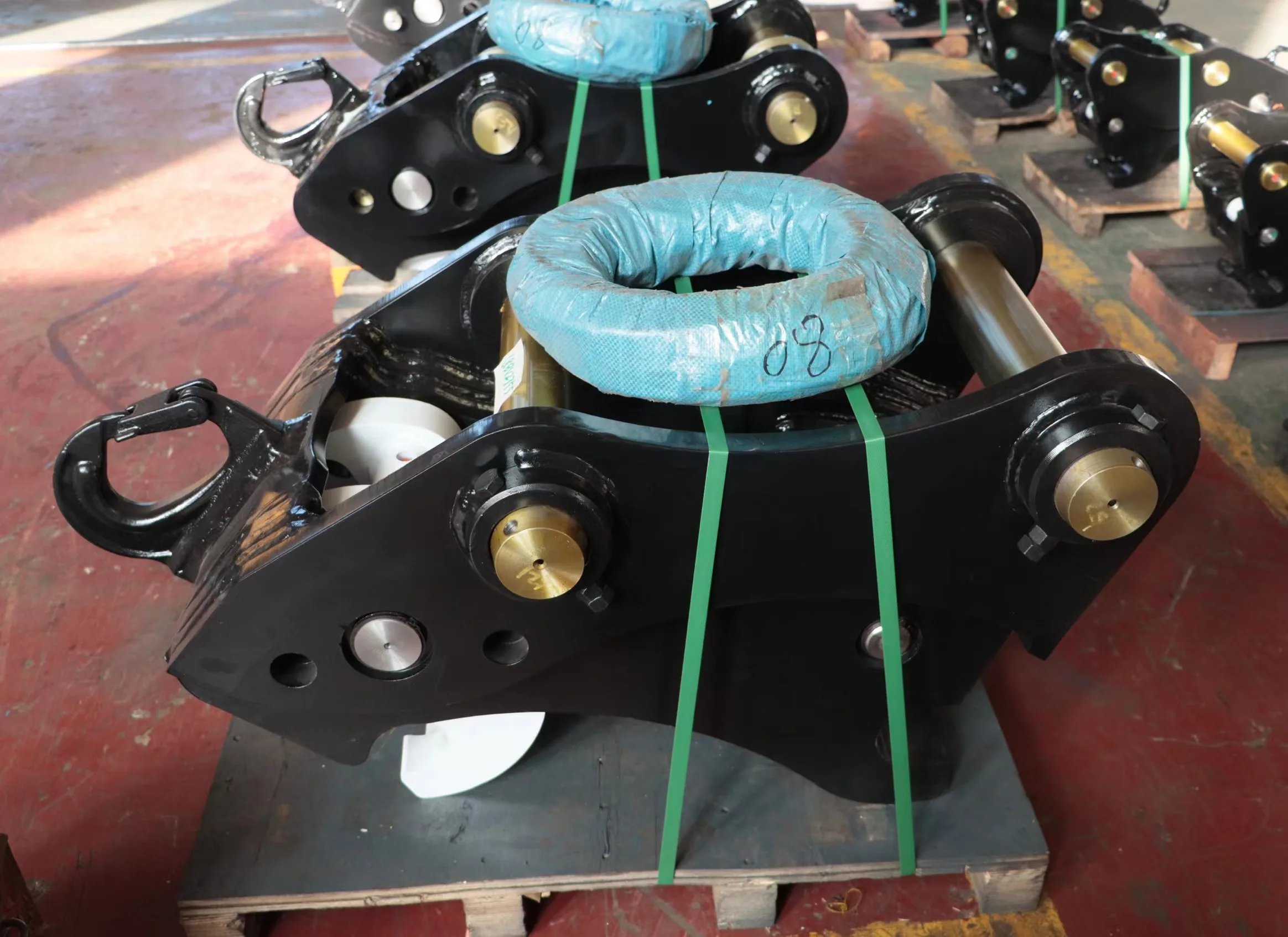 bucket adapter quick attach parts excavator bucket coupler excavator tilt hitch quick hitch excavator