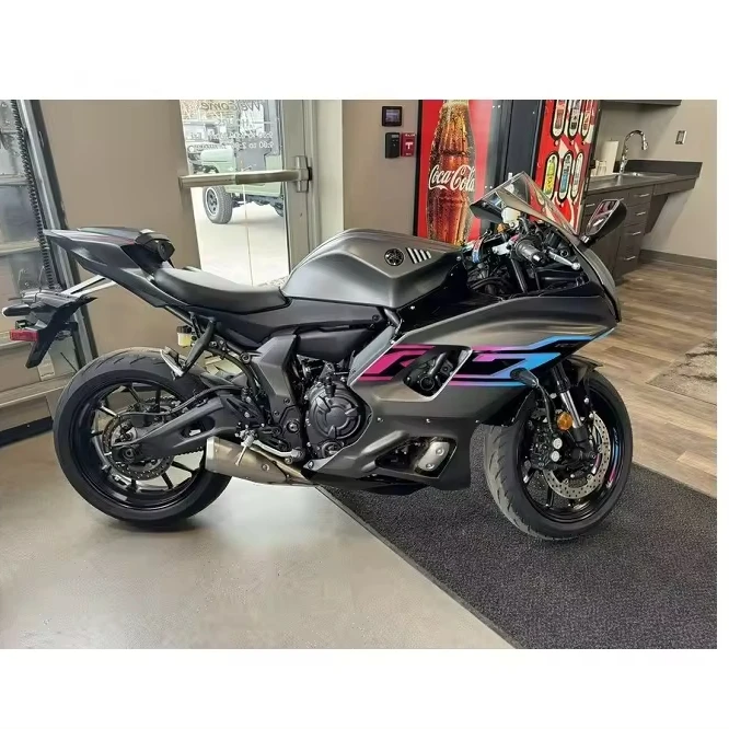 Мотоциклы Yamaha YZF R7