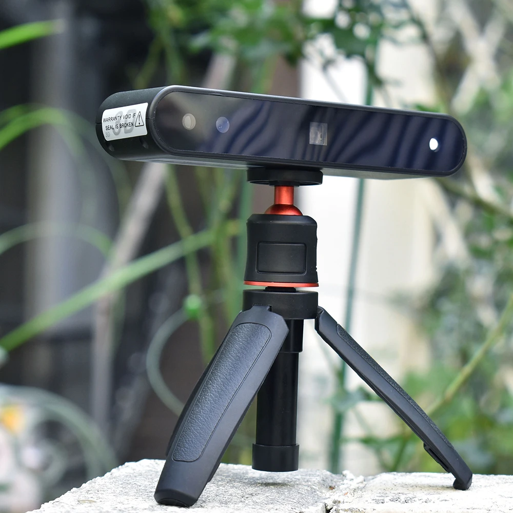 
 Revopoint portable high accuracy 0.3mm 3d laser scanner for automotive part reverse engineering  