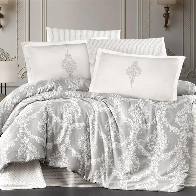 7PC Modern Jacquard King size Quilt Bedding Comforter Sets for home use Embroidery Duvet Set