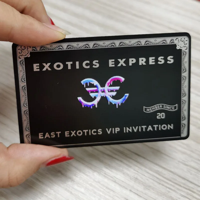 Размер кредитной карты премиум-класса Amex Black Card