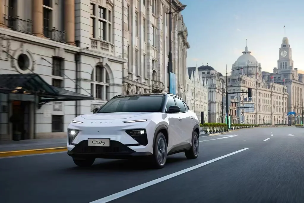 Chery Shuxiangjia 2024 412 км серия дальнего действия семейный автомобиль высокопроизводительный Новый энергетический Автомобиль EQ7 0 Подержанный