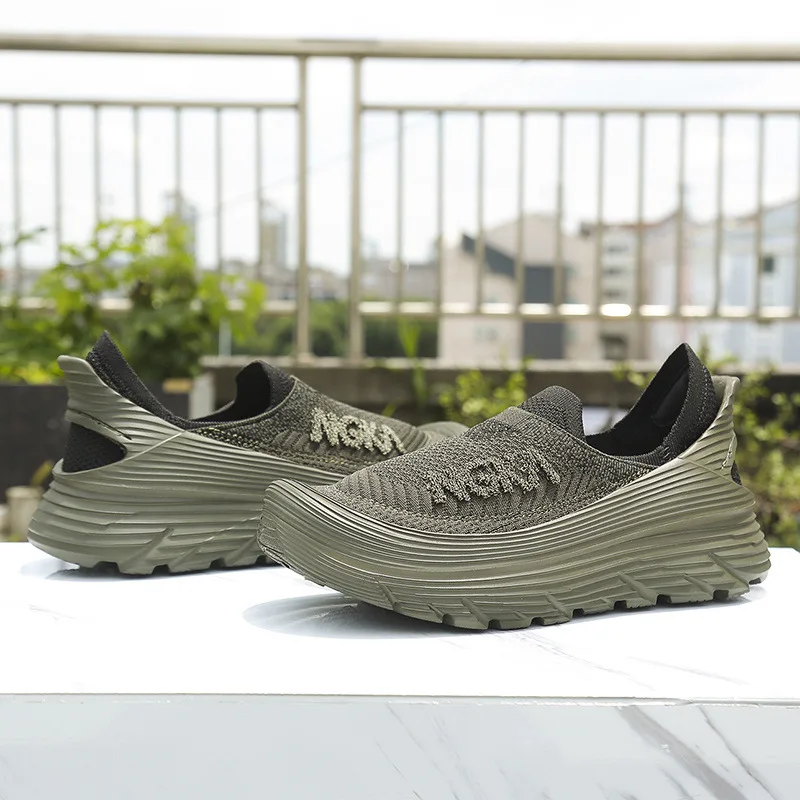 Мужские летние кроссовки