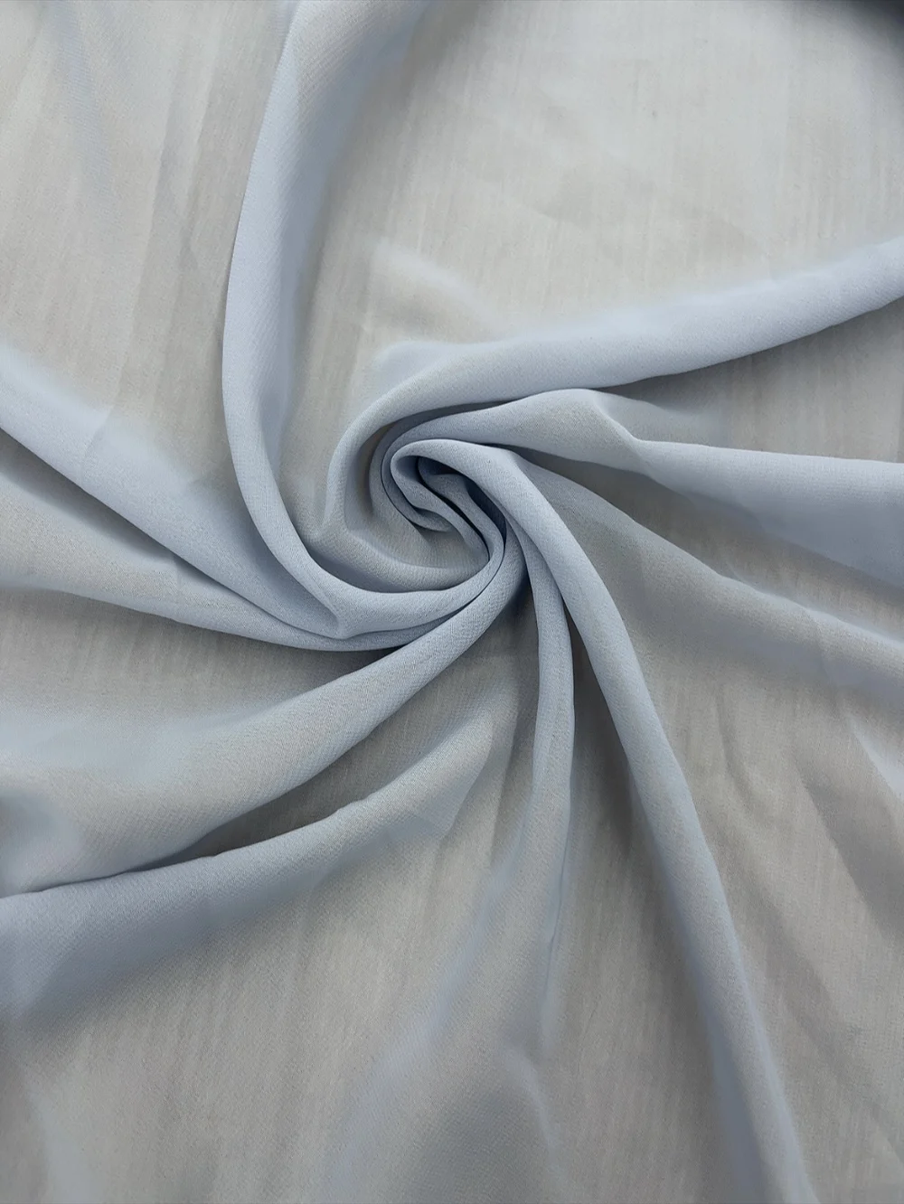 New design fashion traditional breathability woven flowery chiffon fabric