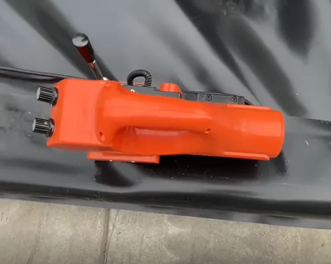 PVC EVA hdpe liner welding machine can weld 0.2-3mm membrane COMET 500 2300w 230V HDPE geomembrane welding equipment machine