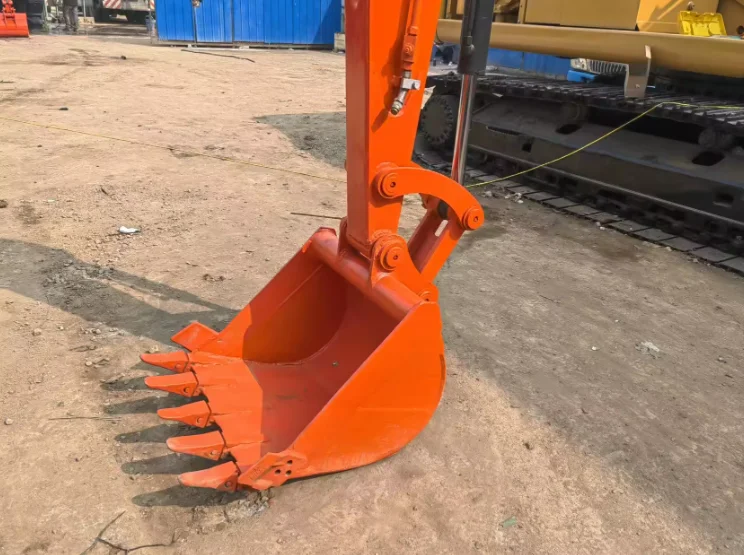 Hitachi Zaxis 55 Япония использованный 5 тонн zx55 zx55u zx55us zx55usr мини-экскаватор с резиновым гусеничным экскаватором для продажи