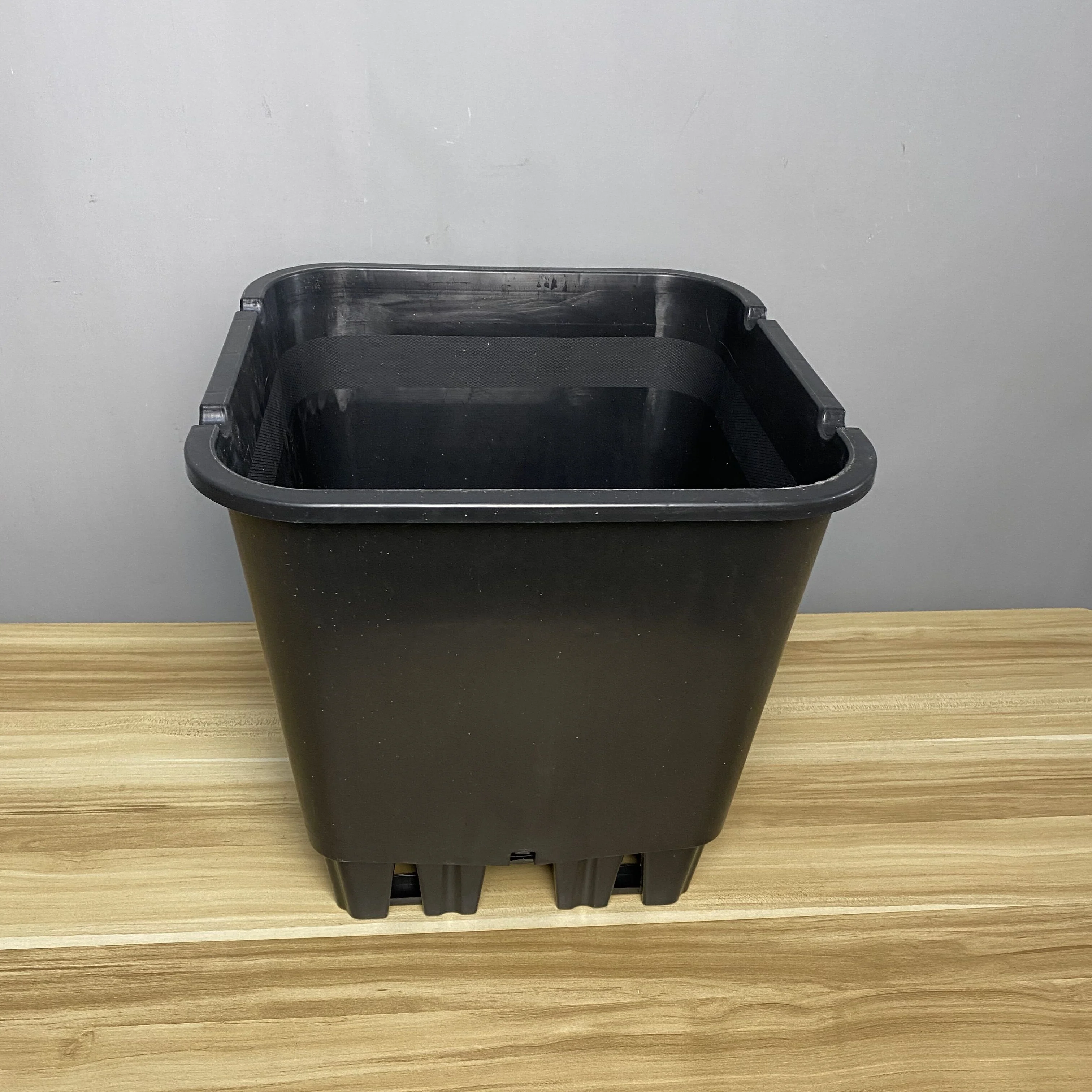7 Gallon Plastic grow pot square growing bucket for blueberry and grapes