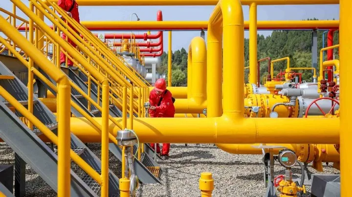 Epoxy Iron Oxide Red Anti-rust Paint No Gloss Rust-resistant Primer For Ferric Metal Surface Of Industries And Ships