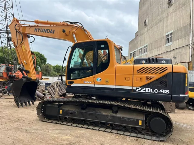 Экскаватор Hyundai 220LC-9 высокого класса с отличной производительностью для продажи