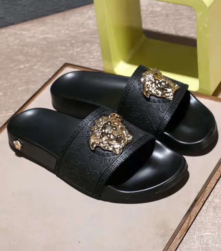 2022 new design spring summer luxury men designer slides fashion outdoor beach slides Given sandal slide slippers