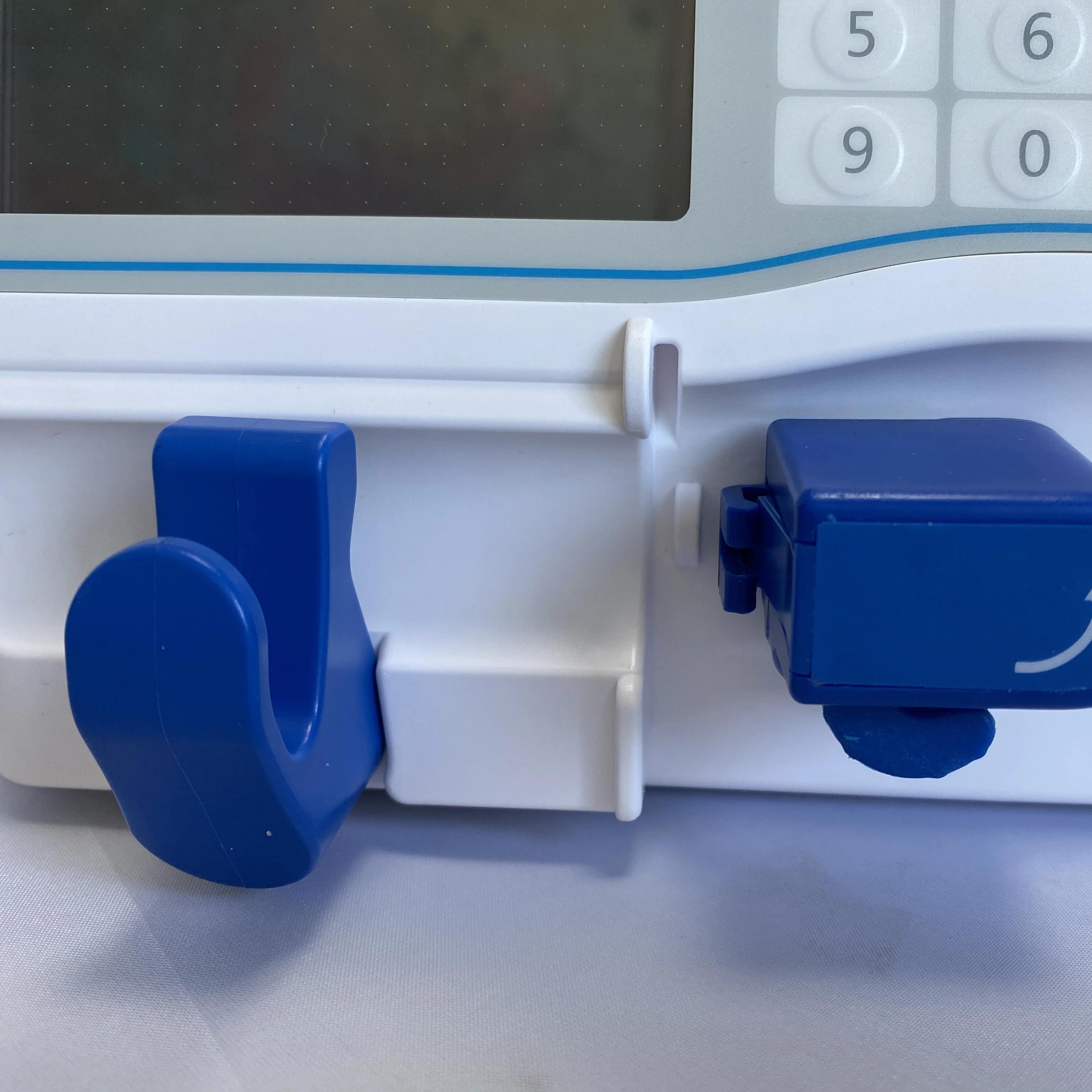 Infusion device portable volumetric infusion pump fa513 single channel syringe pump