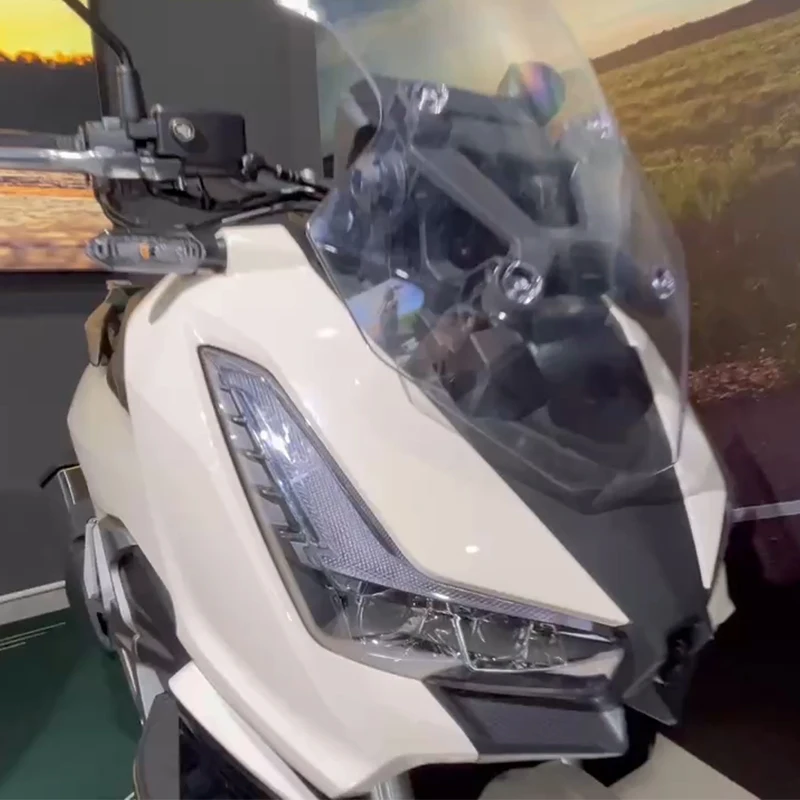 High Quality Attractive Outlook Gasoline Motorcycle Adv 150cc 200cc Fuel High Speed 110km/h EFI LONCIN Enginefor Adult