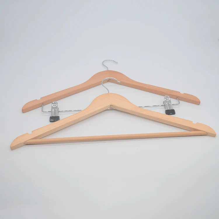 
China manufacturer customized luxury large natural solid hotel wood wooden coat hangers 