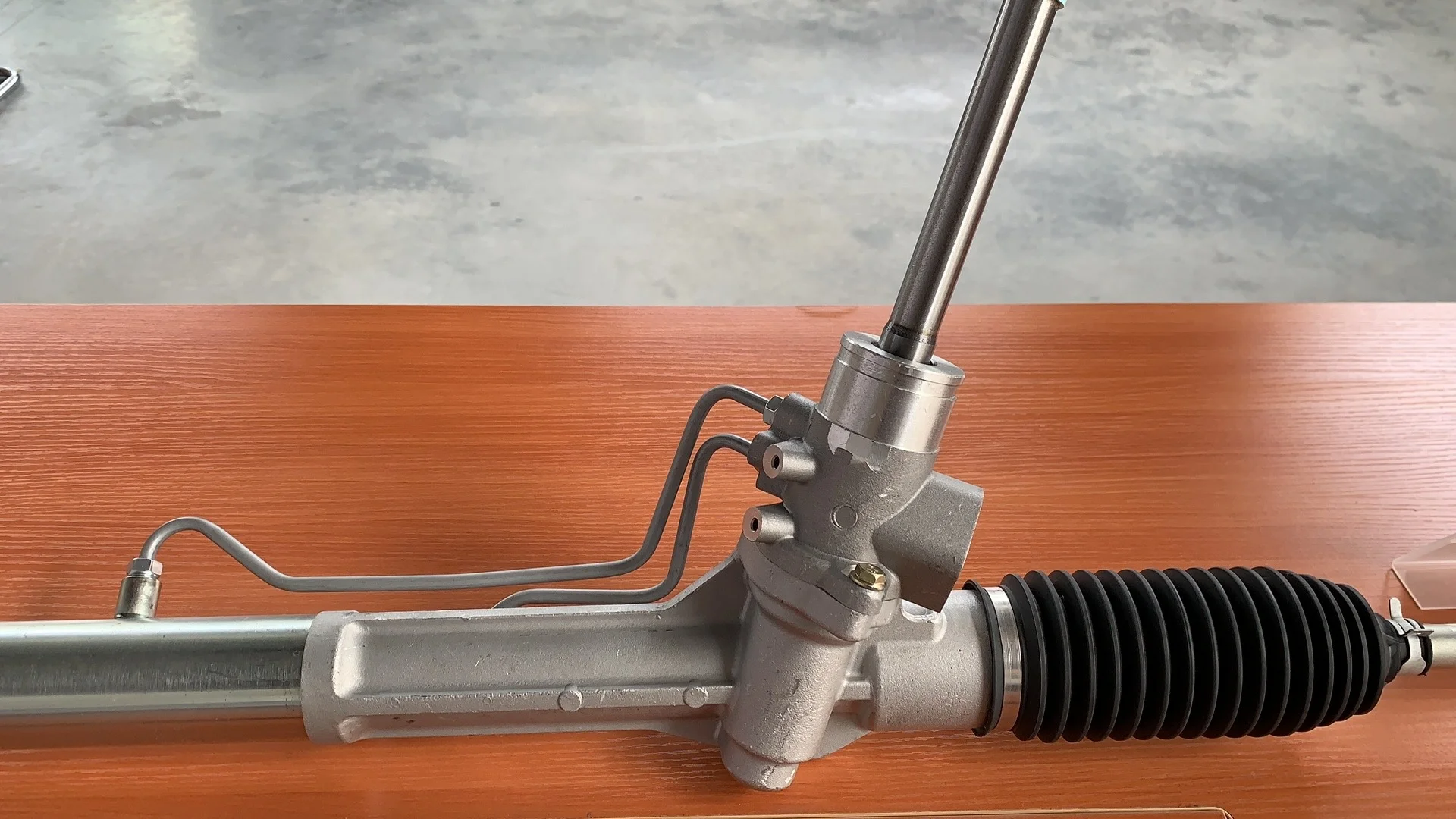 Hydraulic Auto Steering Gear Rack for FORD MONDEO CHIA-X 2.0T/2.0L/2.3L OE No. 7G91-3A500-A/1572577/VP657C-35510/8G913A500BD