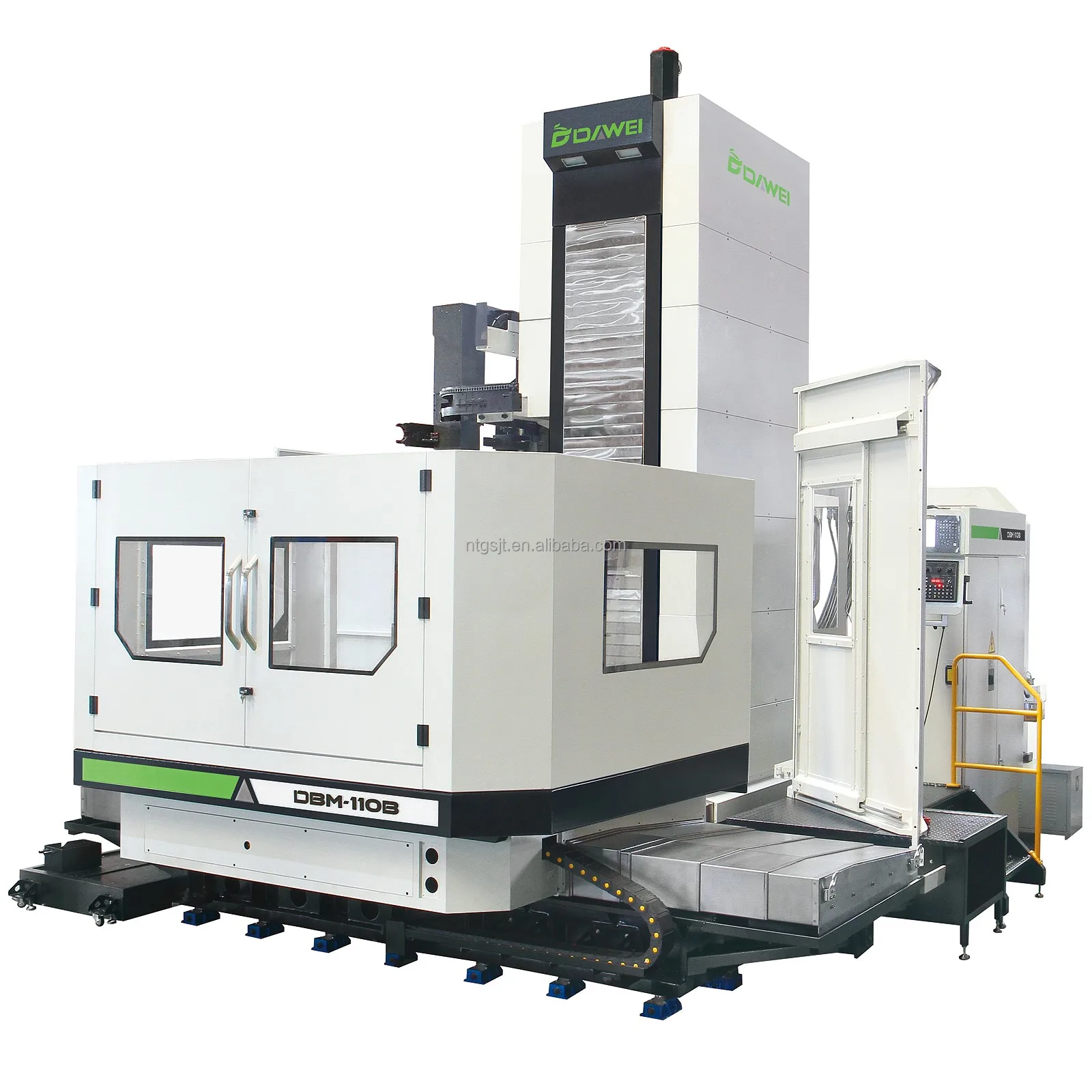 DBM110B Соединительная штанга cnc 5 оси cnc router машина используется в цилиндрическая бурильная процесса