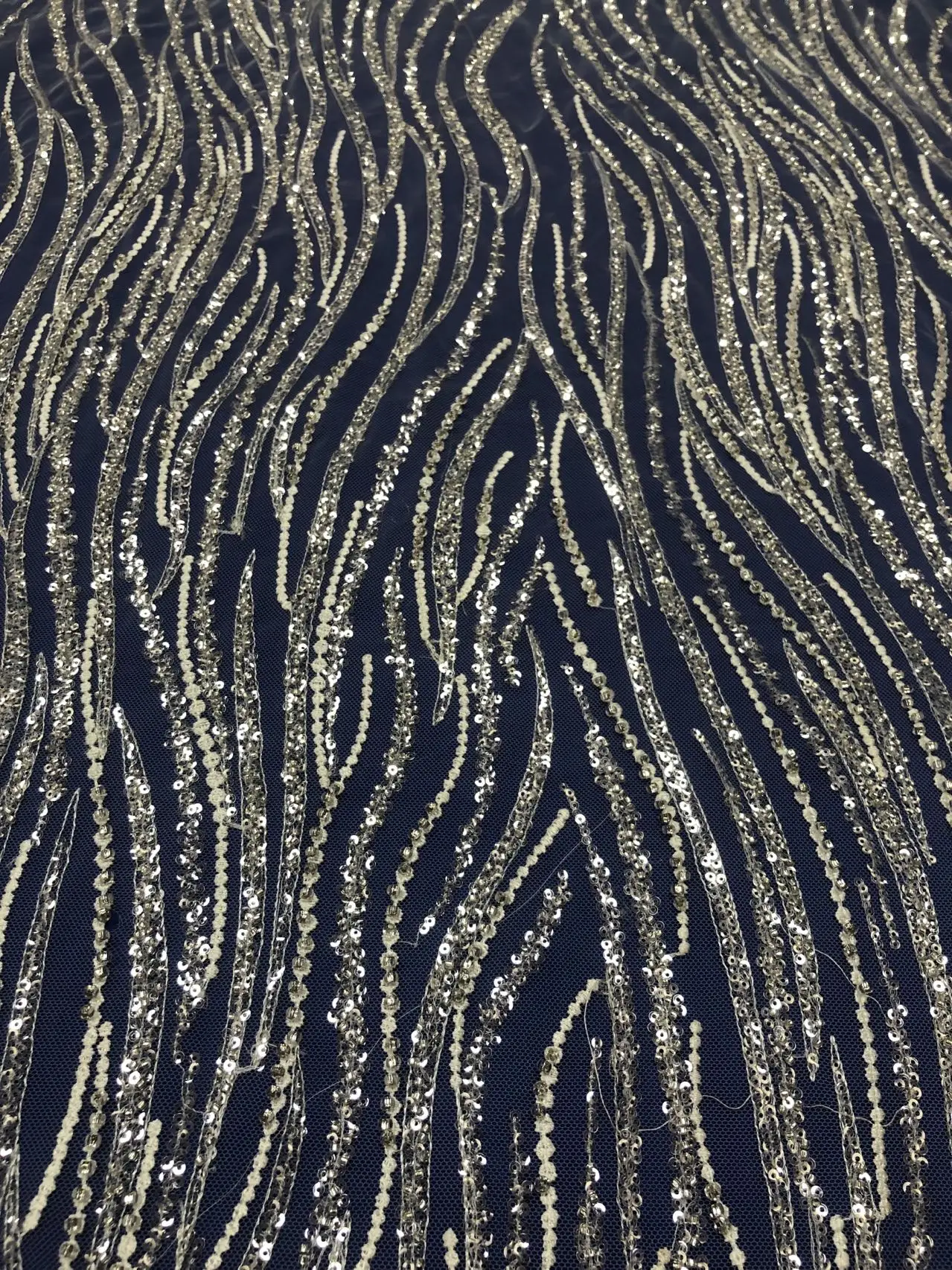 Fashion Designs White Bride Bead Sequin Net Lace Fabric for Party Dress