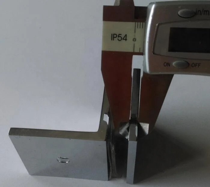 Brush gold solid  brass 90 degree wall to glass shower bracket C003BR 45mm  glass clamp with straight edge