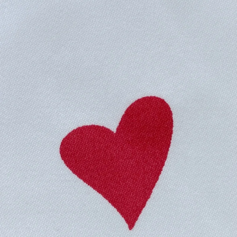 
Print cotton satin fabric with fashion red heart pattern for cotton fabric satin shirt 