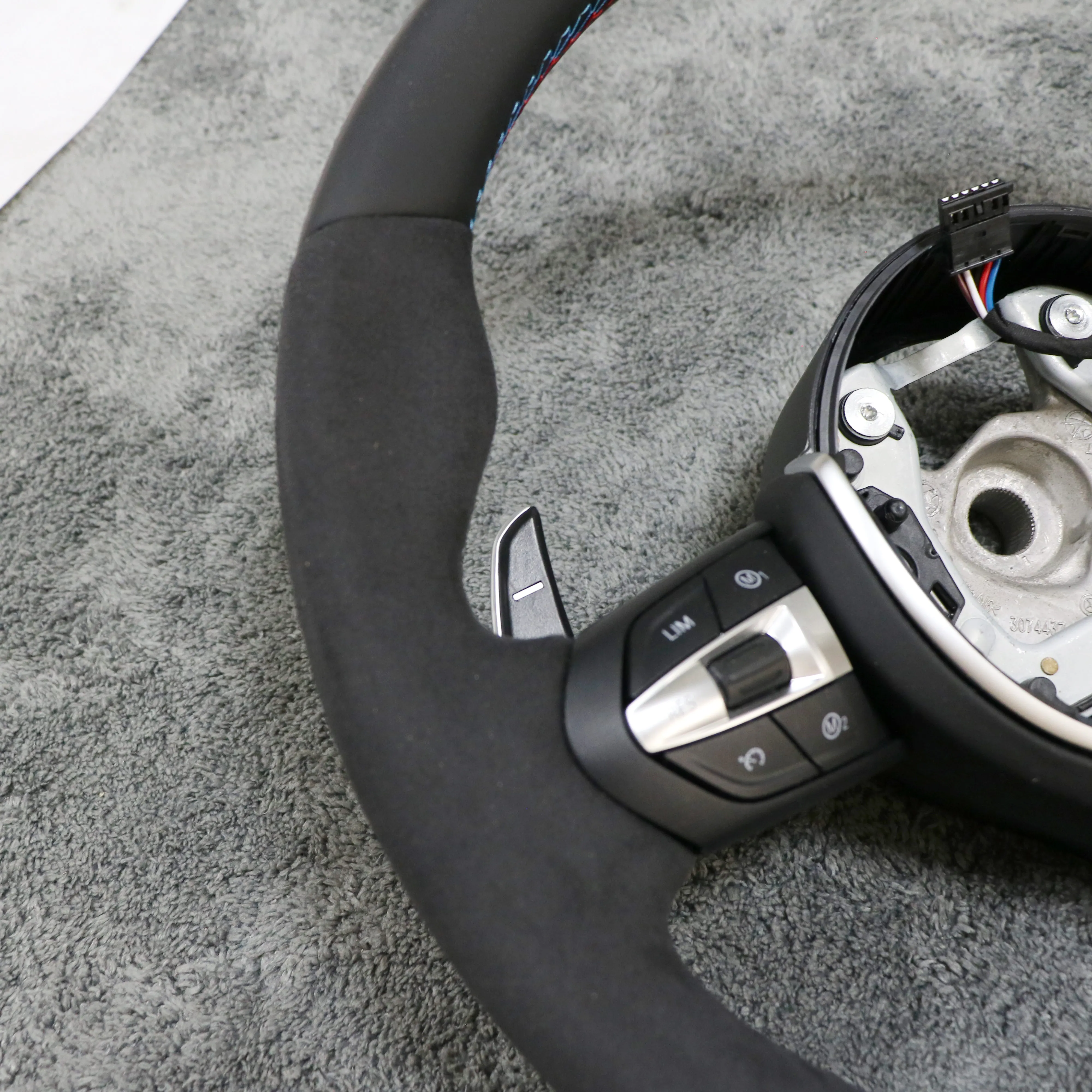 Кожаное рулевое колесо alcantara в сборе для BMW f46 f80 f21 f25 f20 f11 f34 f12 f92 f22 f87
