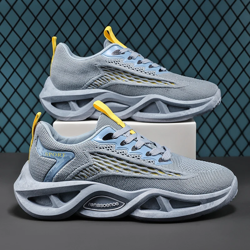 2021 mens comfortable black class running shoes