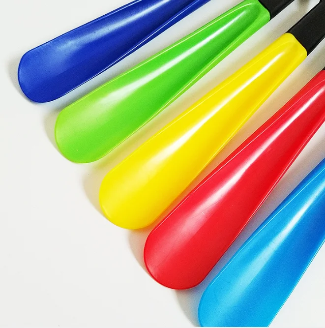 Wholesale shoe horn / plastic back shoe helper / hotel shoe horn