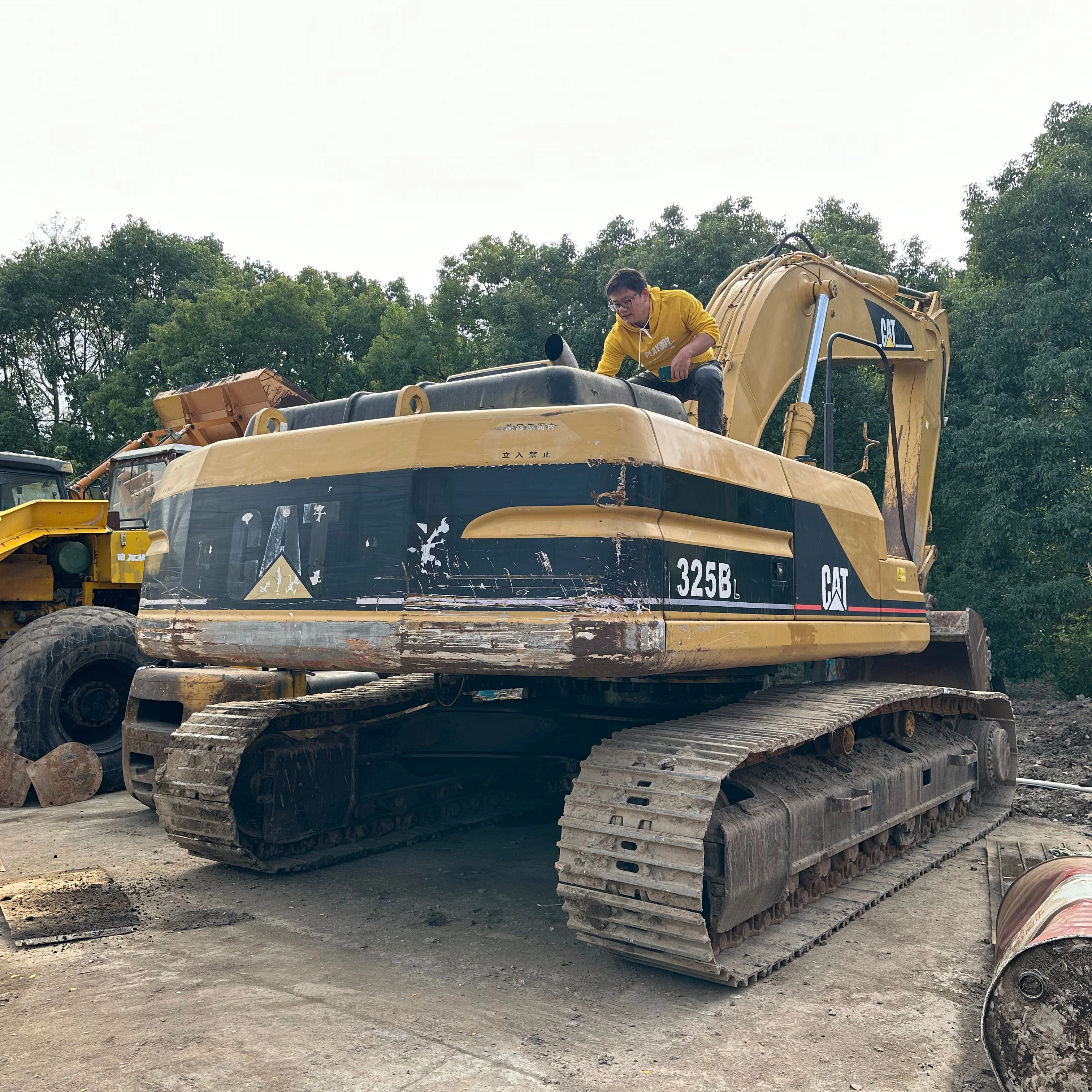 Оригинальный японский экскаватор CAT 325BL гусеничный 325