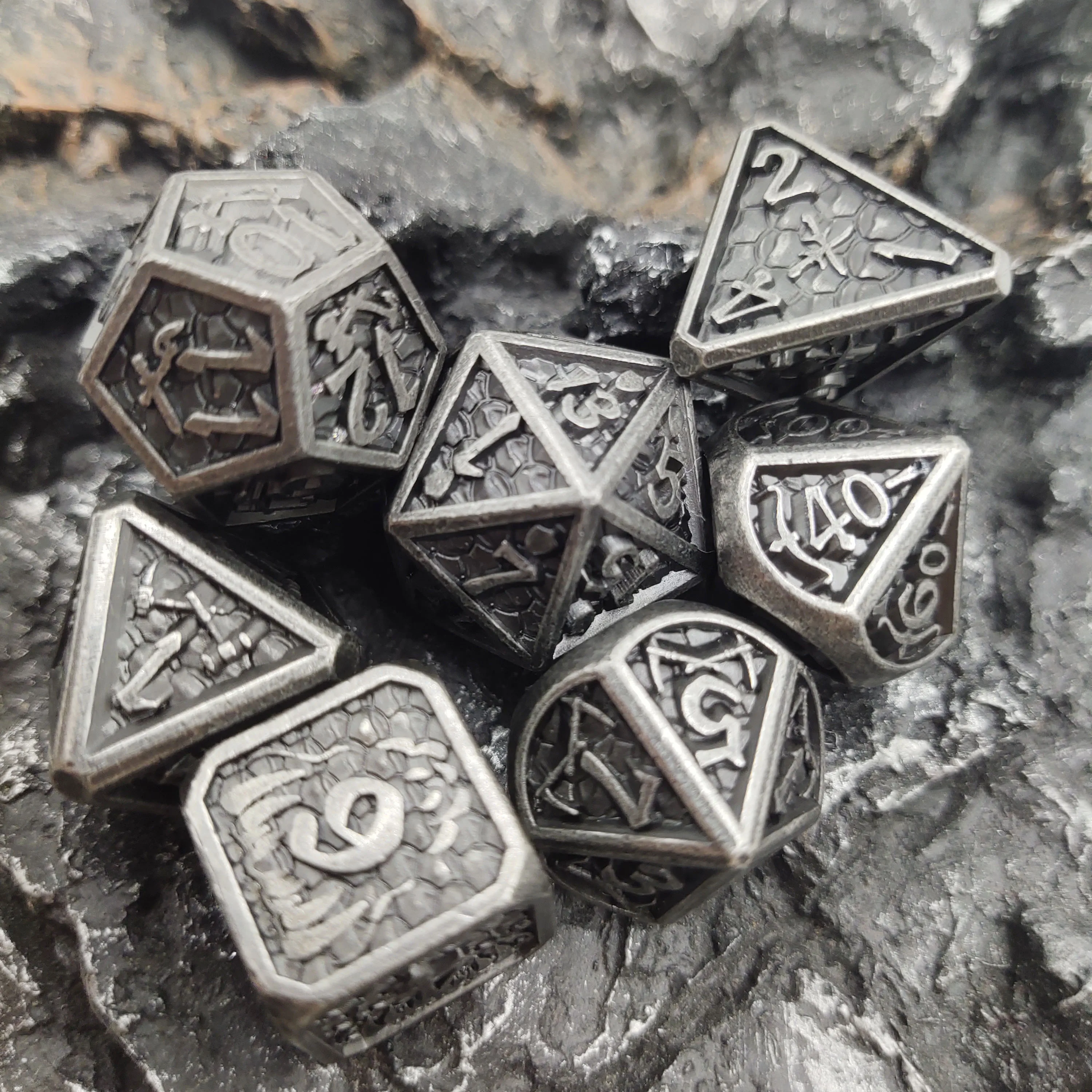 New Style 7 Pcs Galaxy Metal D&D Dice Metal DND Dice Polyhedral Metal Dice Set for Role Playing Game MTG Pathfinder