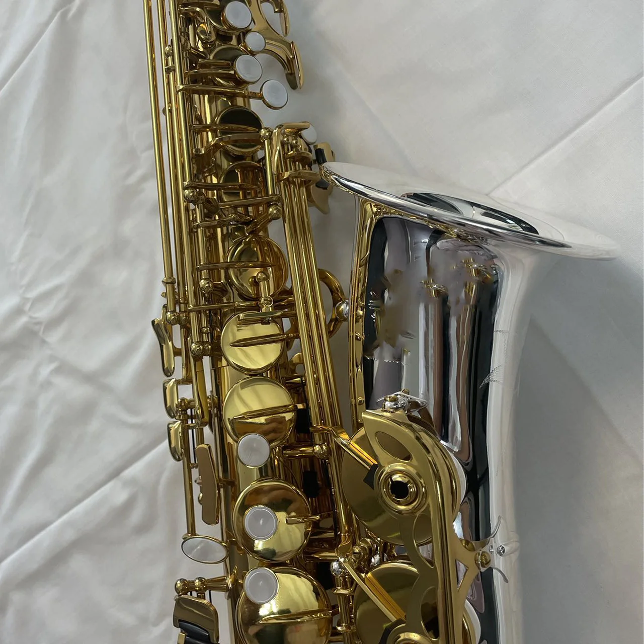 Saxophone manufacture produce yellow brass material silver plated bell and neck alto saxophone