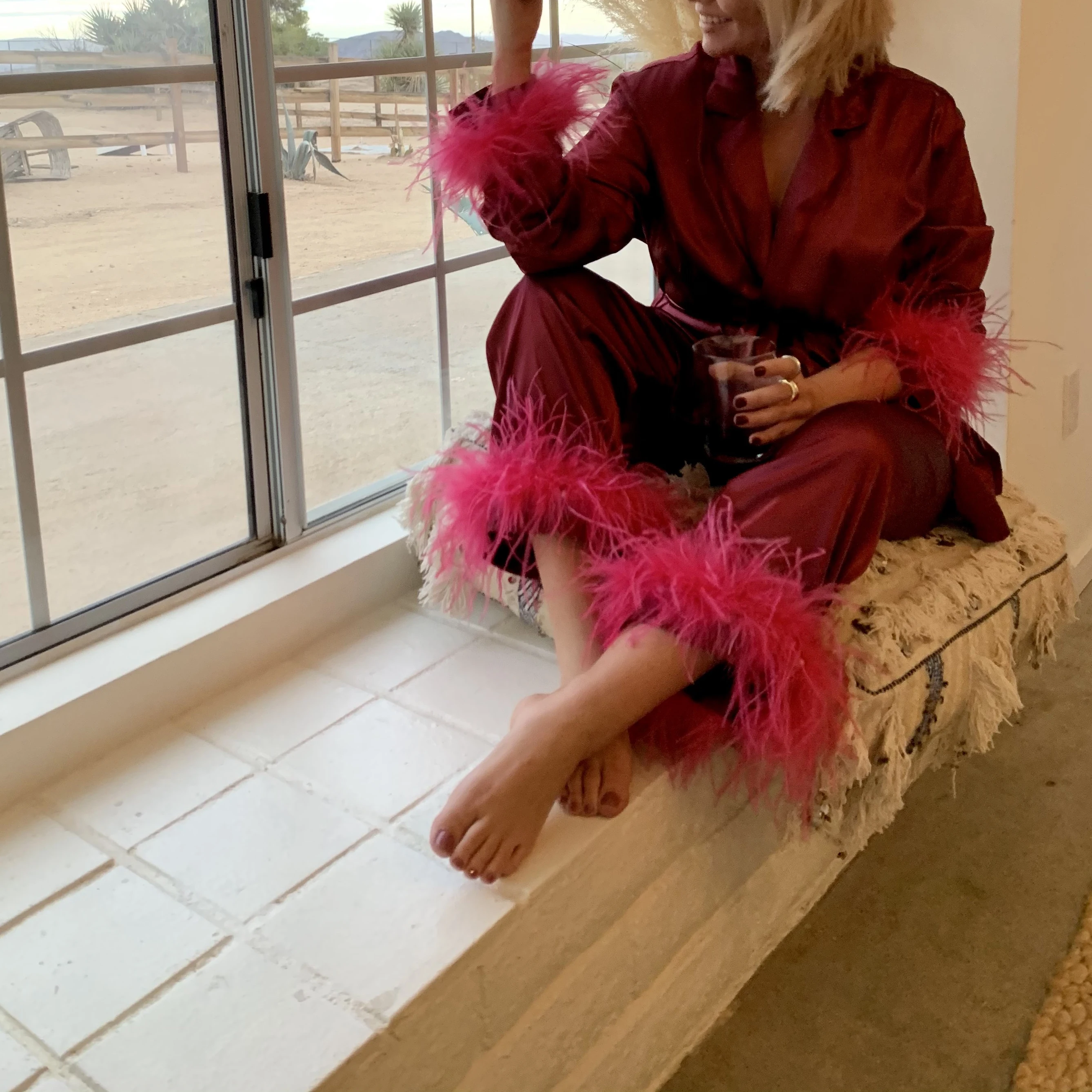 Custom Wholesale Silk Sleep Wear Sexy Satin Two Piece Bridesmaid Feather Pajamas For Women Set