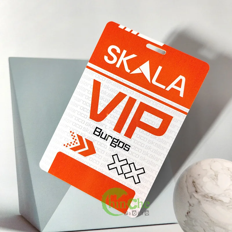 NO Minimum Laminated Plastic VIP Pass Badge Access Control Pass VIP Card with Lanyard Custom