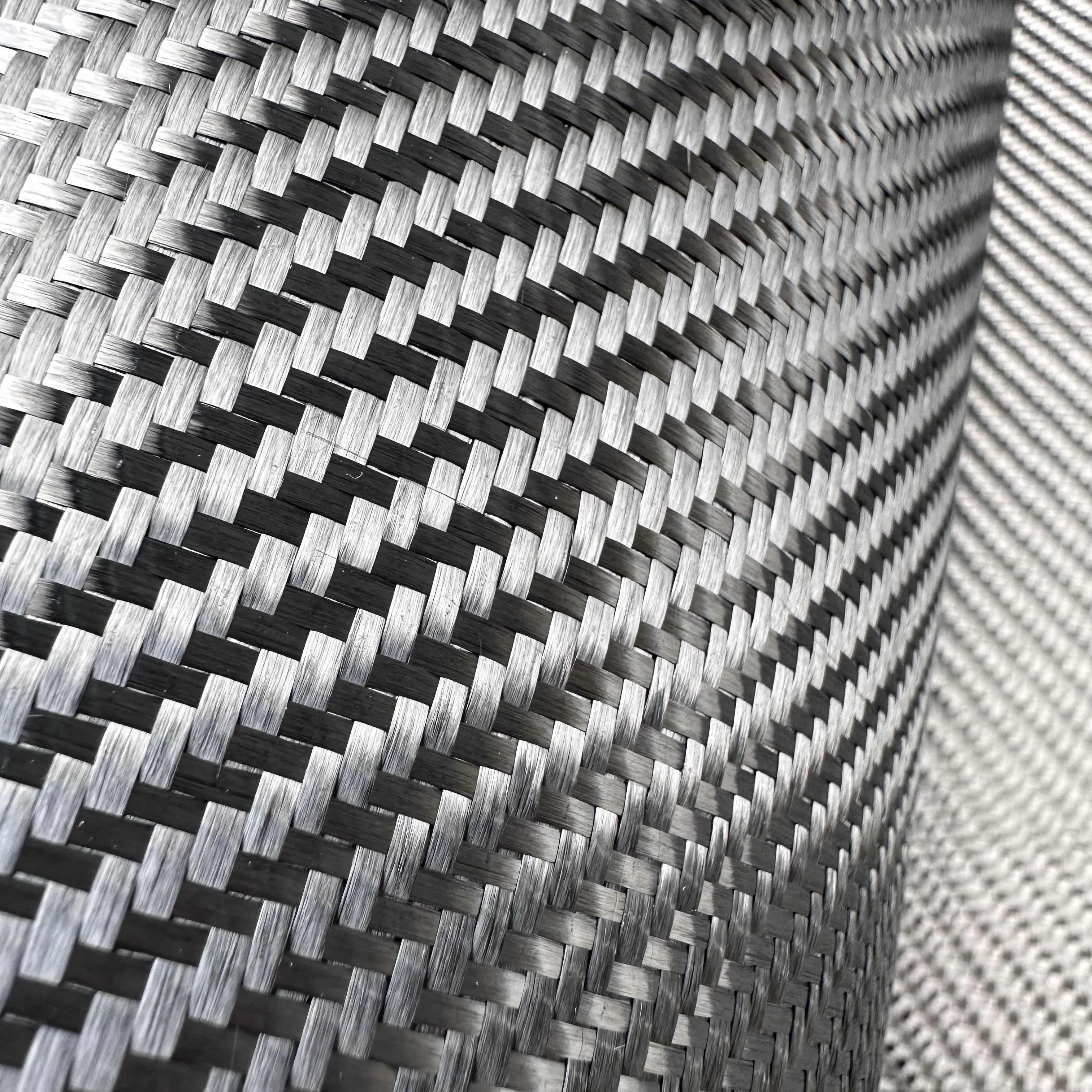 High Quality Professional Woven 2*2 Plain Carbon Fiber Fabric Cloth Roll 3k 2x2 Twill 3k 240gsm Weave Carbon Fiber Fabric
