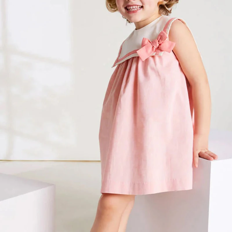 Детское винтажное платье без рукавов