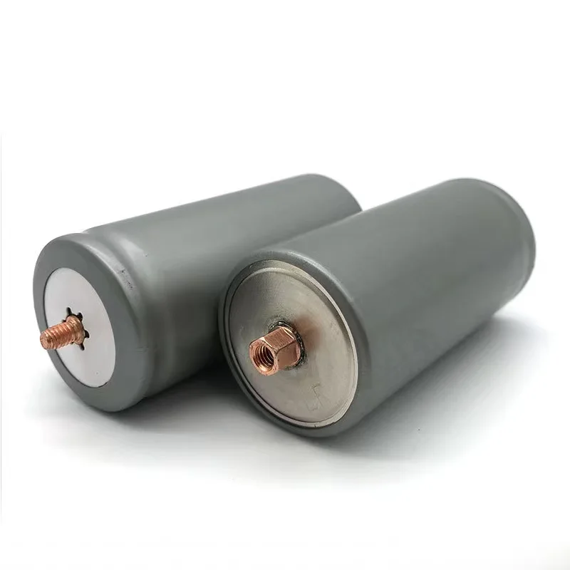 A+ Grade high rate Rechargeable 3.2V 32650 lithium battery 6000mAh 32700 lifepo4 battery with screw terminal
