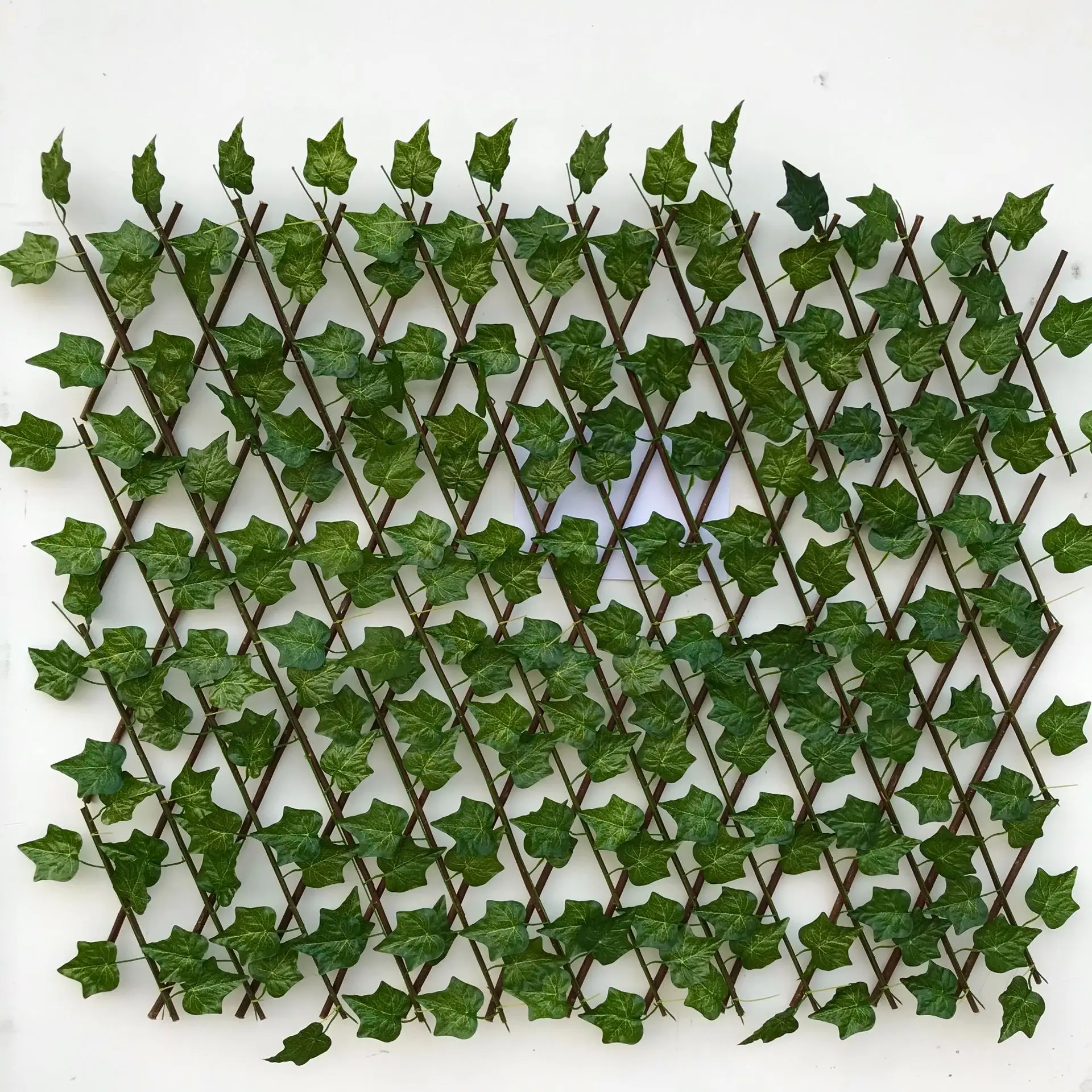 EG-G221 Artificial Garden Screening Trellis Expanding Wooden Willow Fence Ivy Plant Leaves