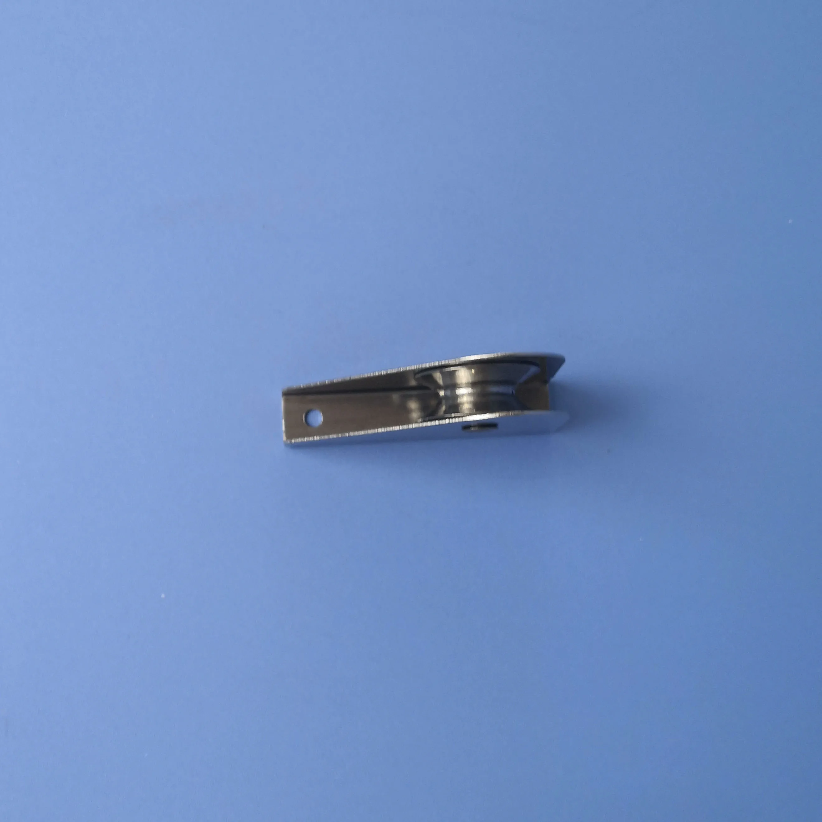 
stainless steel rope pulley Special Design Widely Used Stainless Seel Triangle Pulley wire rope pulley 