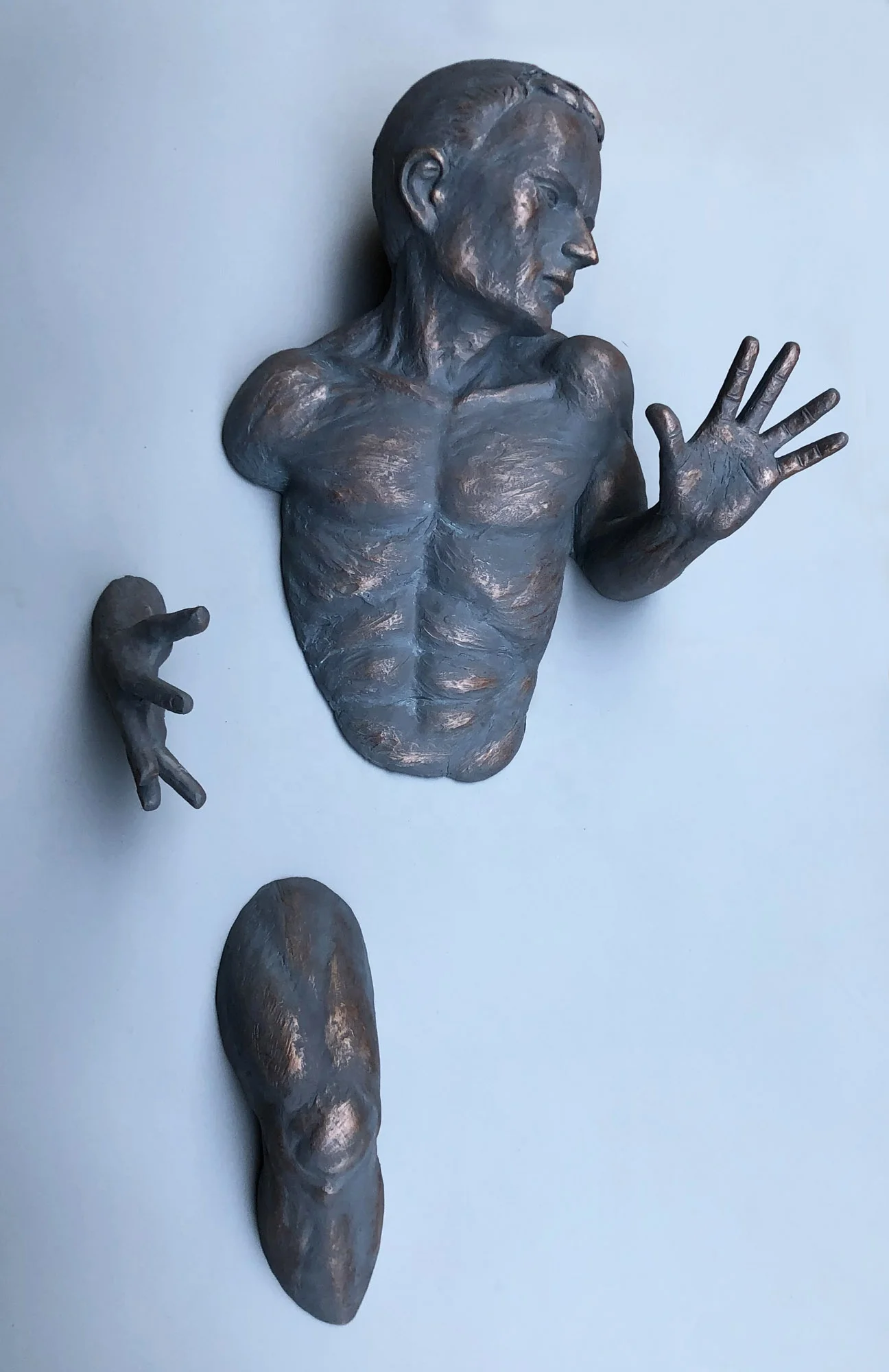 Рельефные настенные скульптуры