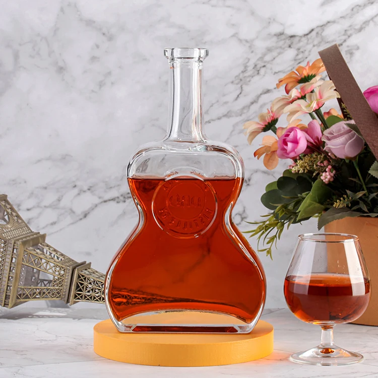 Hot sale 700ml XO whiskey glas bottle empty vodka liquor glass bottle clear wine glass bottle